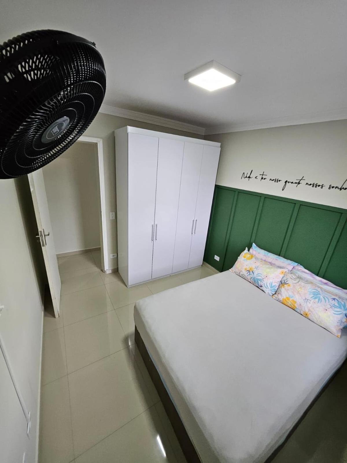 Apartamento para temporada no Guarujá Exterior foto